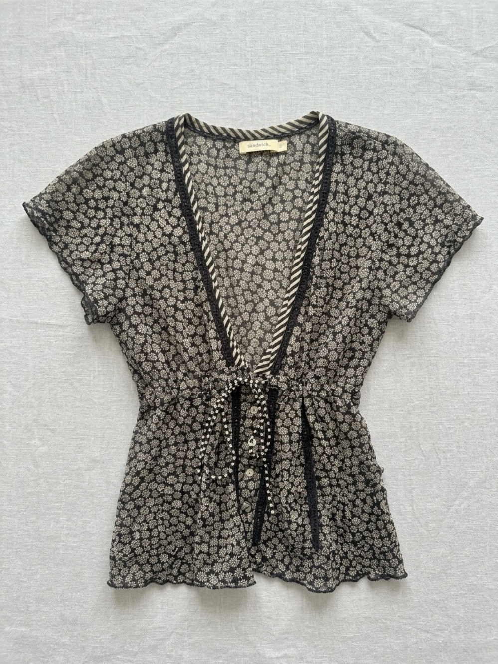 Sandwich Floral Print Sheer V-Neck Top | Striped Trim Cinch Waist (S)